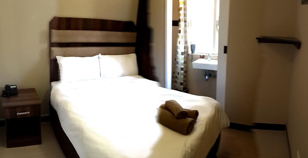 Cube Hotel Durban Habitación foto